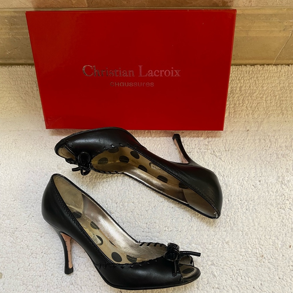 Christian Lacroix Black Peep Toe Leather Pumps. Size 38.5